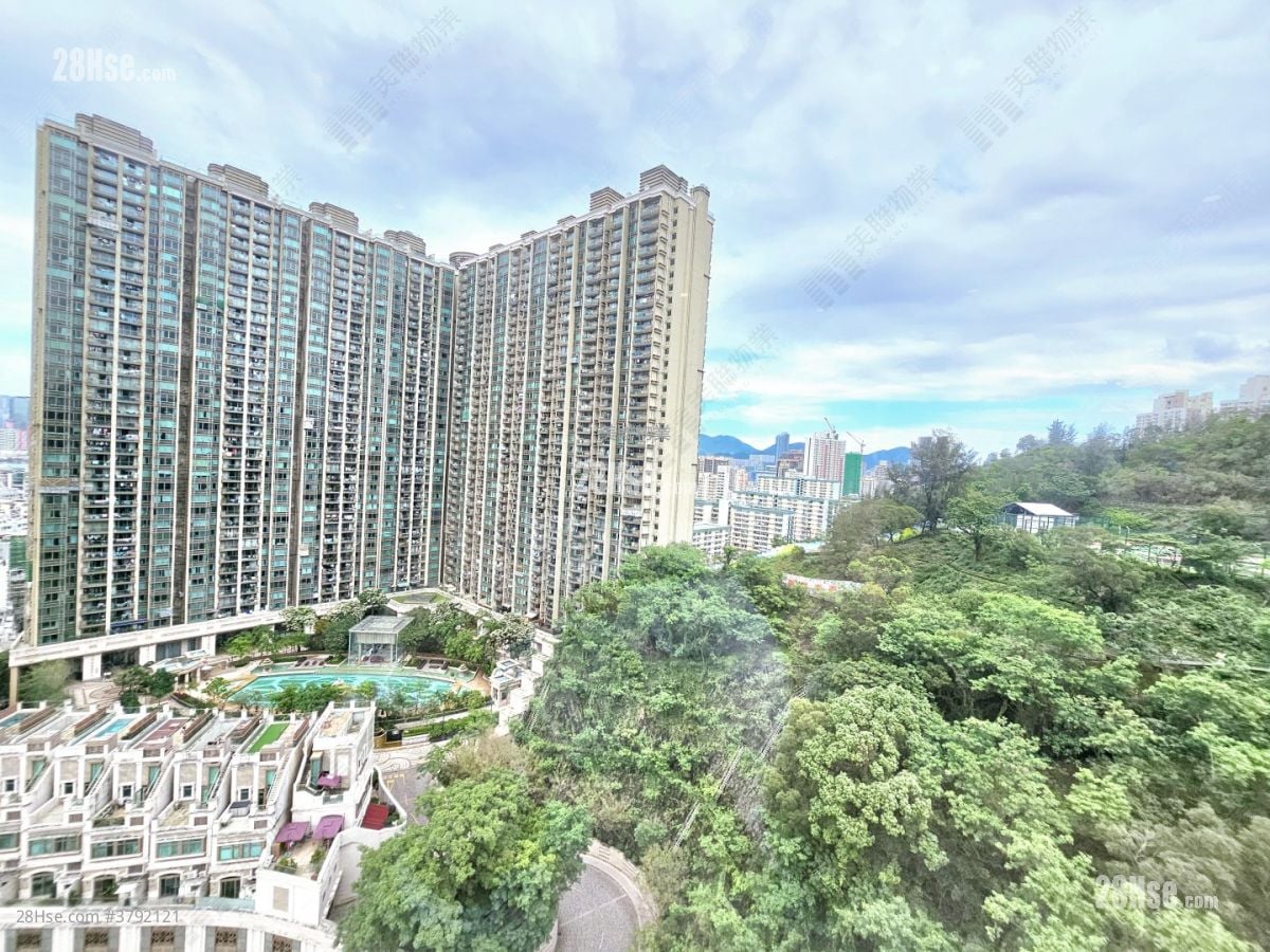 Sunview Garden Sell 5+ Bedrooms , 3 Bathrooms 2,347 ft²