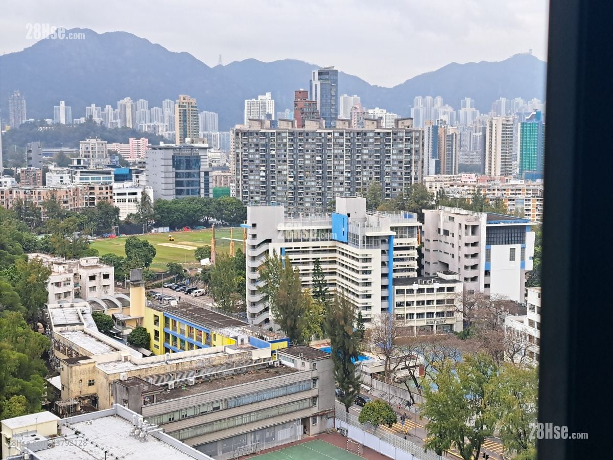 Sunview Garden Sell 3 Bedrooms , 3 Bathrooms 1,335 ft²