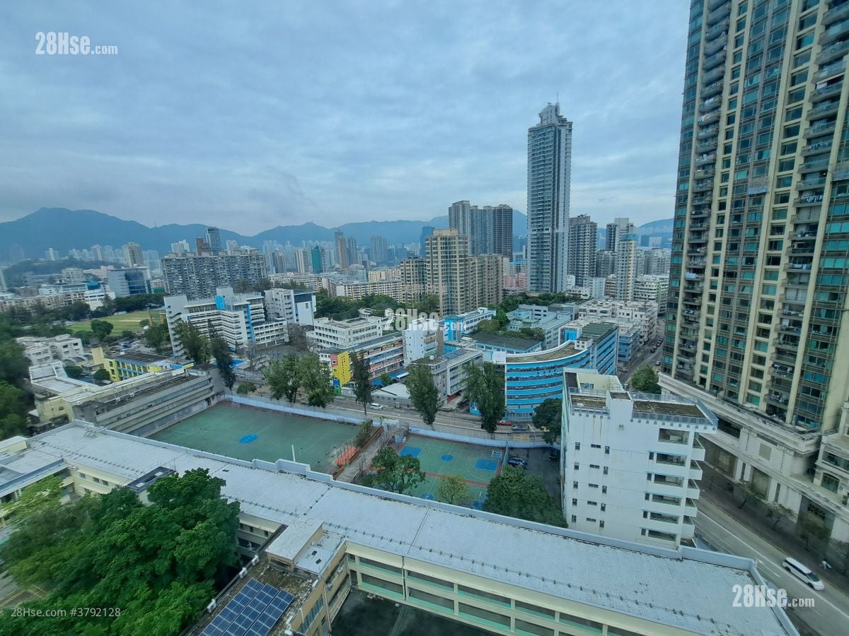 Sunview Garden Sell 3 Bedrooms , 3 Bathrooms 1,335 ft²