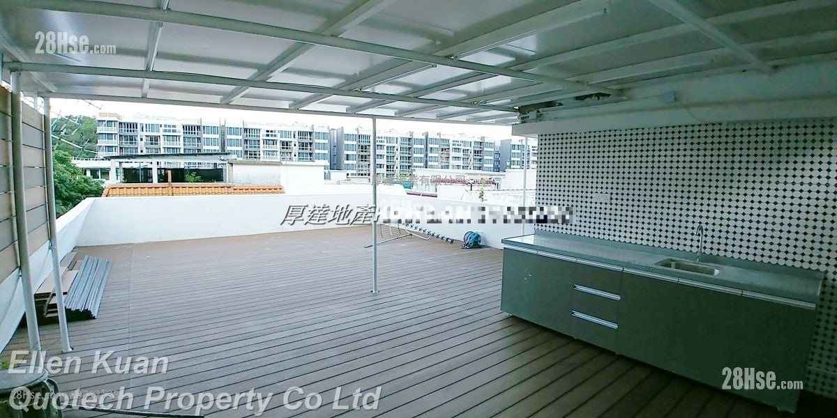 村屋 租盘 3 房 , 1 浴室 700 平方尺