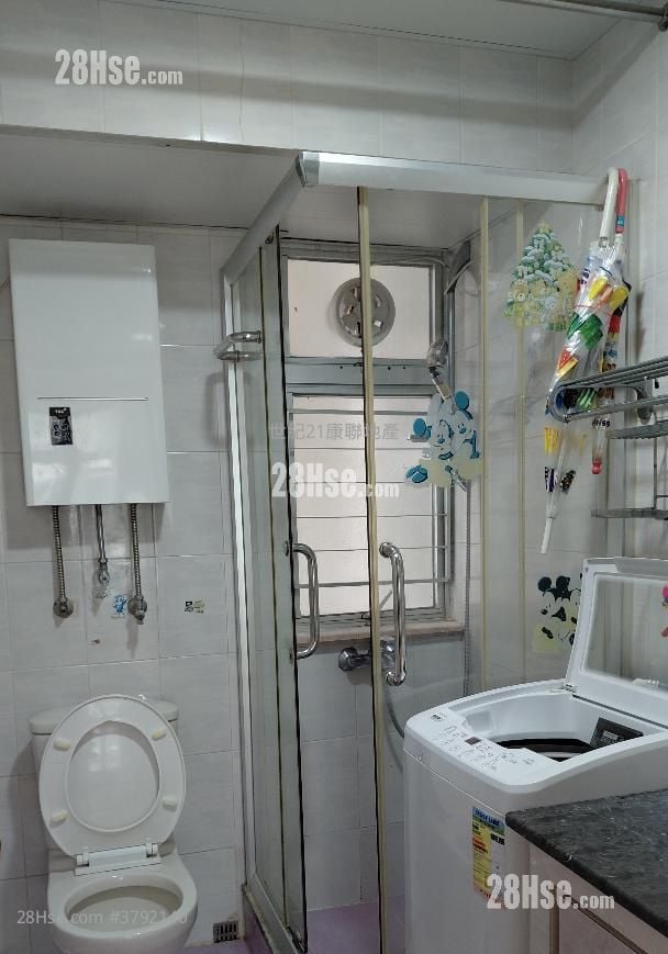 Laguna City Rental 3 Bedrooms , 2 Bathrooms 687 ft²