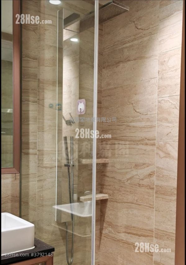 荟荞 售盘 254 平方尺