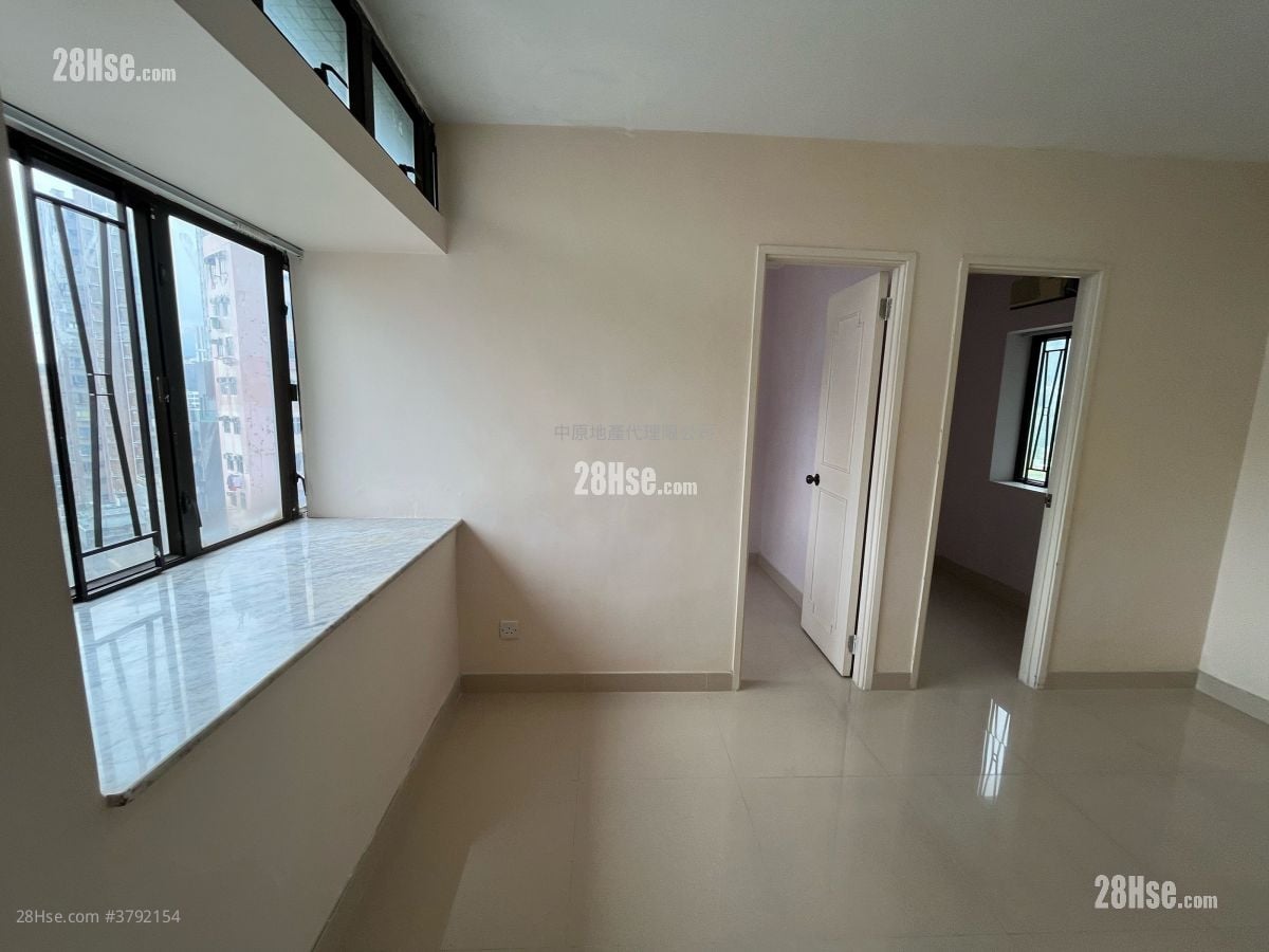 山景阁 售盘 2 房 , 1 浴室 319 平方尺