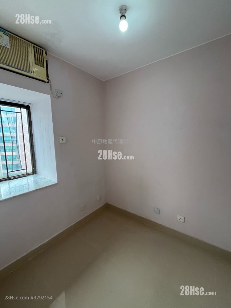 山景阁 售盘 2 房 , 1 浴室 319 平方尺