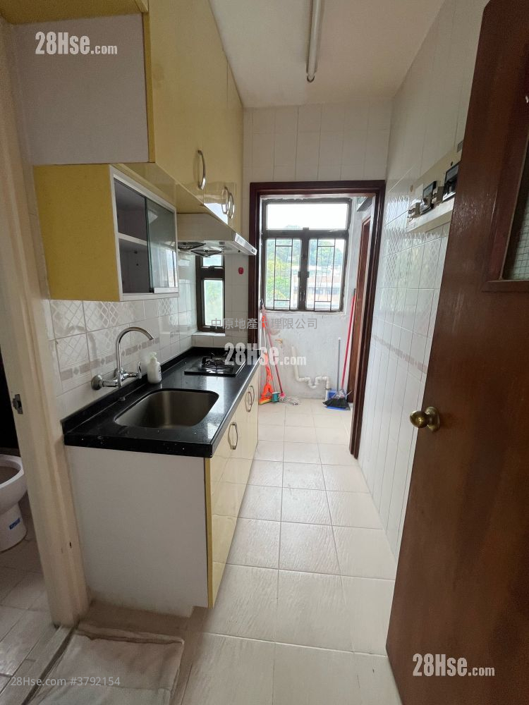 山景阁 售盘 2 房 , 1 浴室 319 平方尺