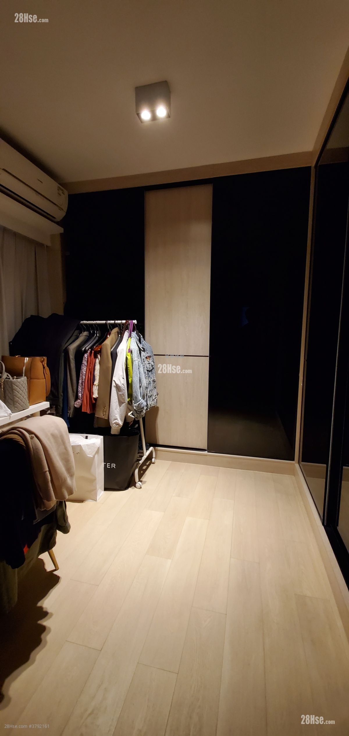 国光大厦 售盘 2 房 , 2 浴室 820 平方尺