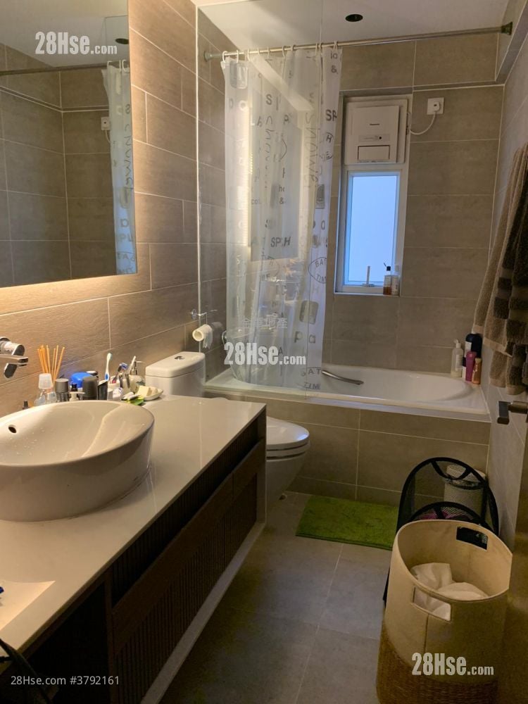 国光大厦 售盘 2 房 , 2 浴室 820 平方尺