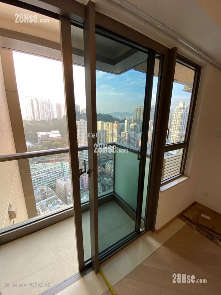 Upper East Rental Studio , 1 Bathroom 228 ft²