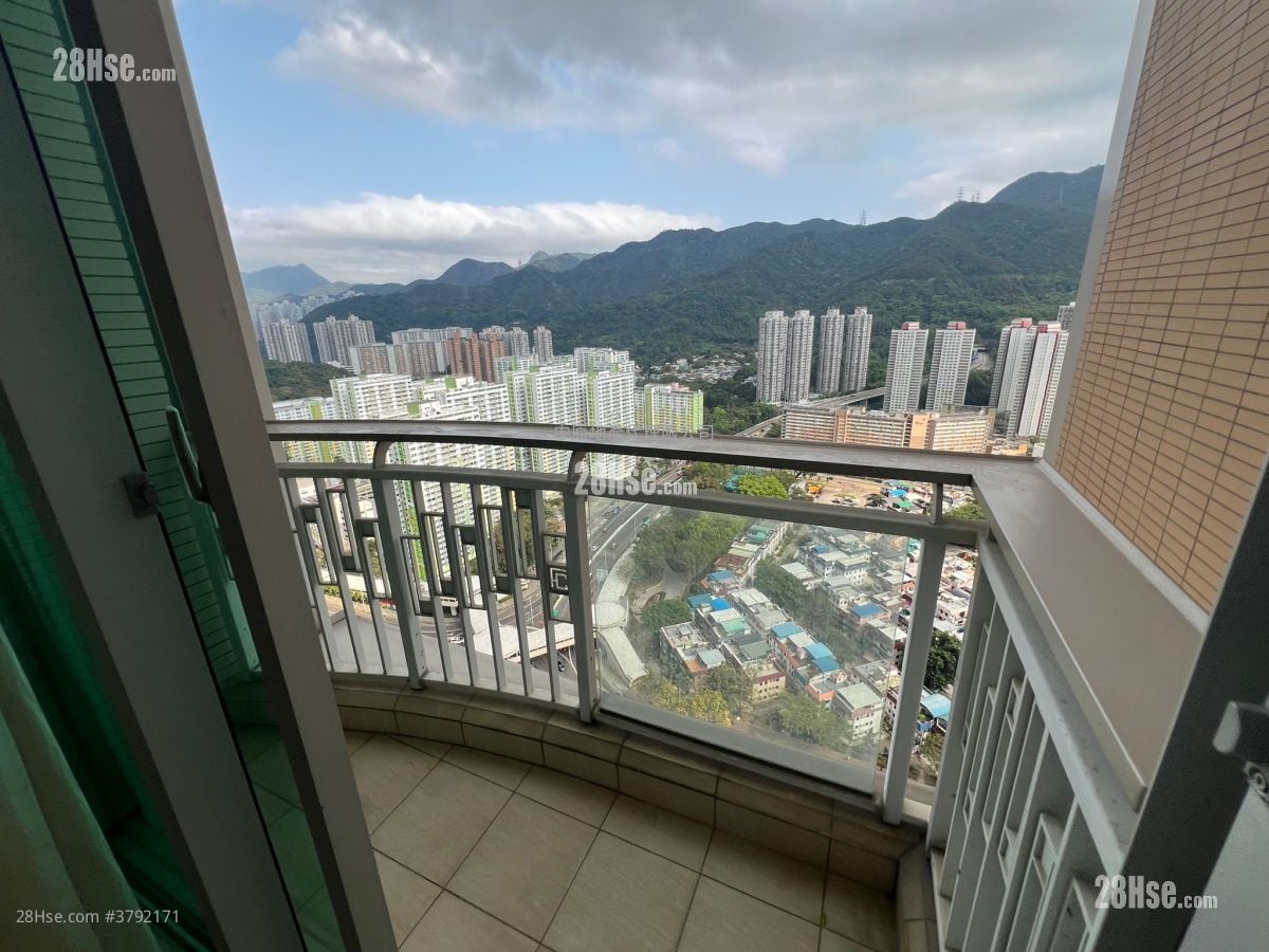 Festival City Rental 3 Bedrooms , 2 Bathrooms 757 ft²