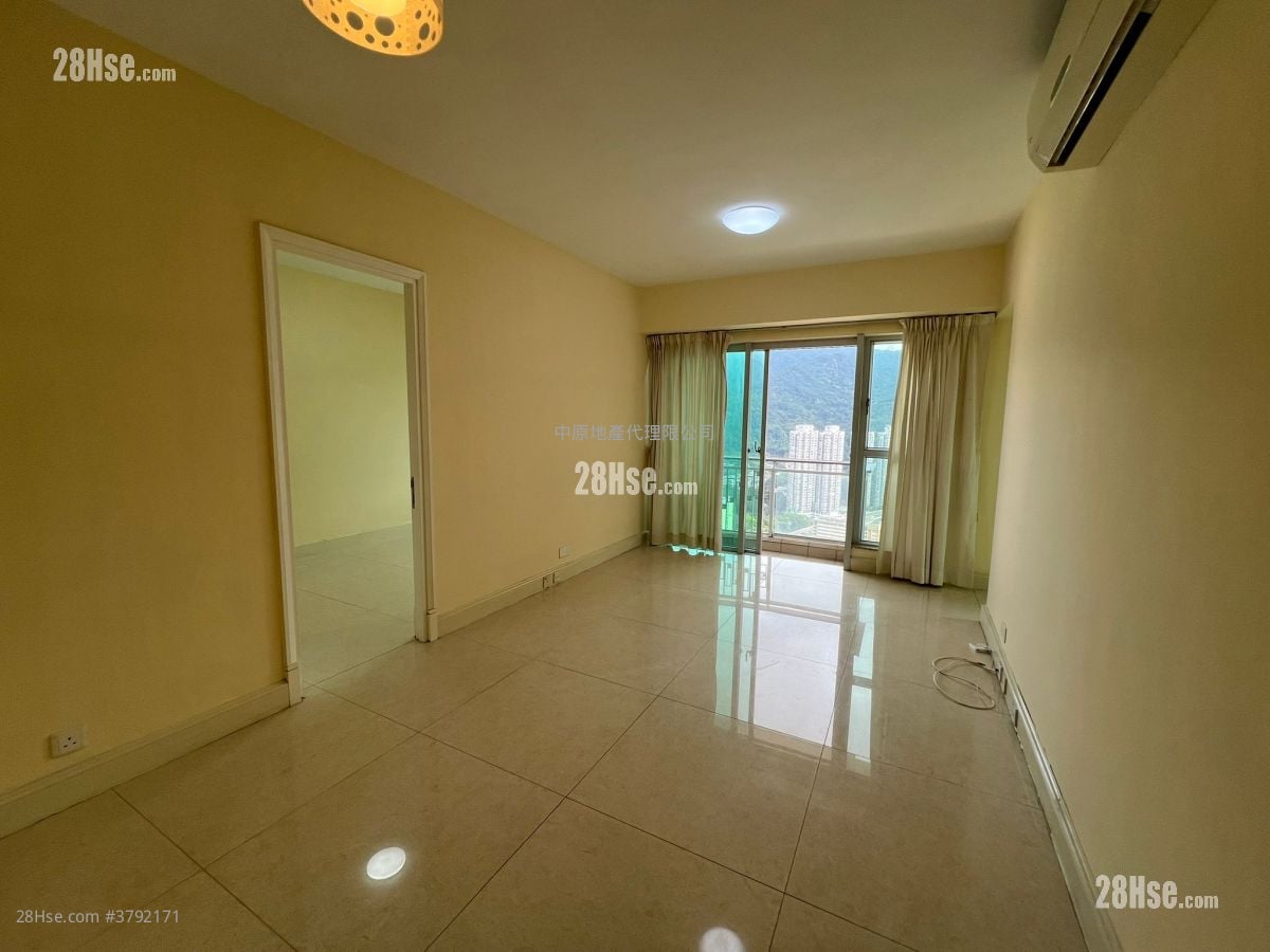 Festival City Rental 3 Bedrooms , 2 Bathrooms 757 ft²