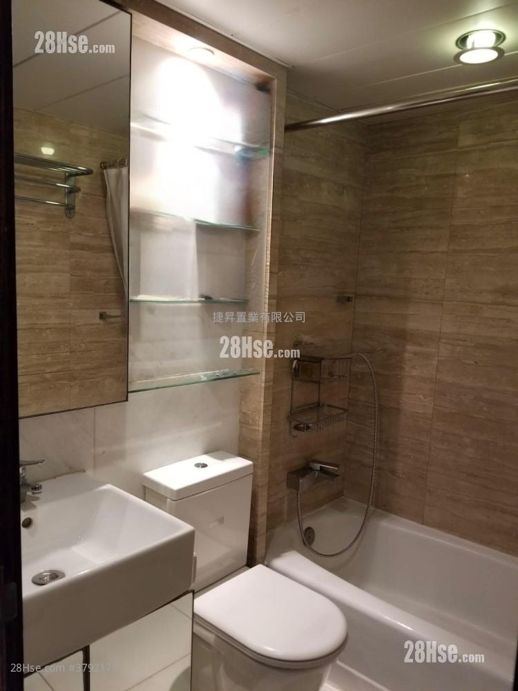 翔龙湾 售盘 3 房 , 1 浴室 546 平方尺