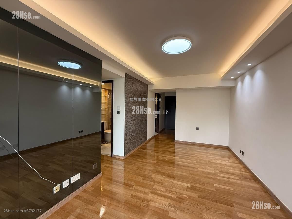 翔龙湾 售盘 3 房 , 1 浴室 546 平方尺