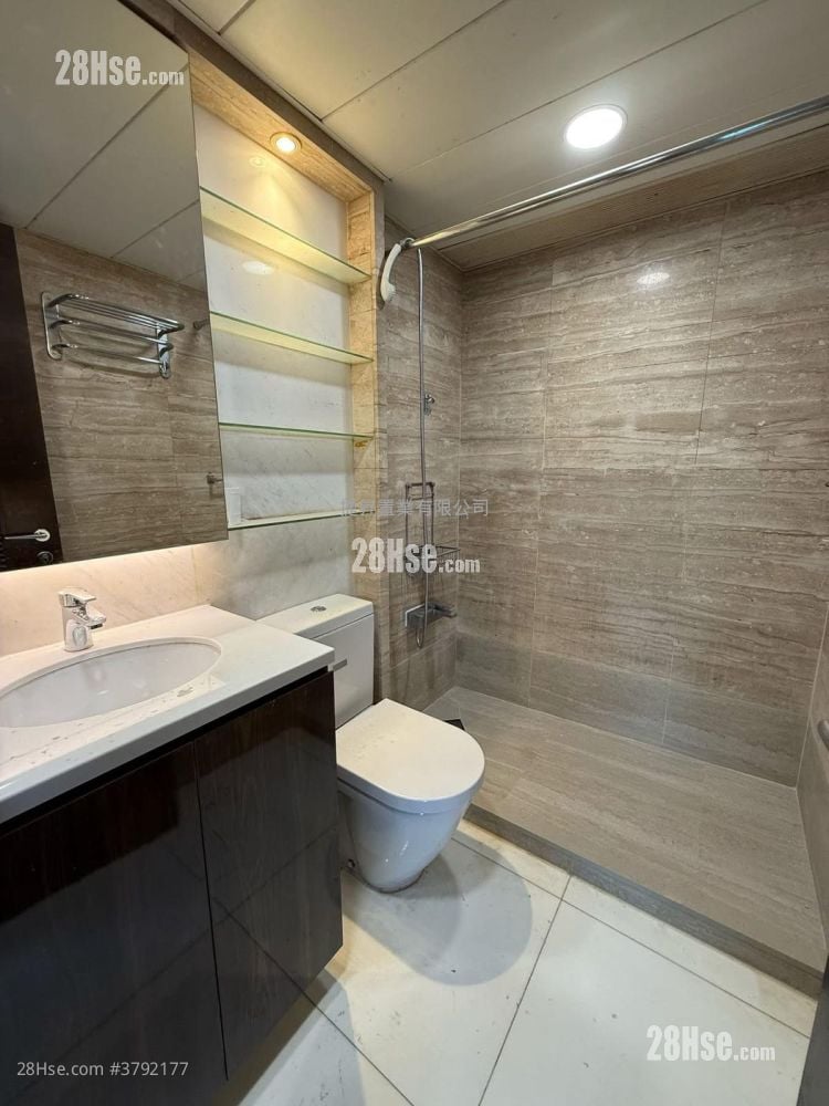 翔龙湾 售盘 3 房 , 1 浴室 546 平方尺