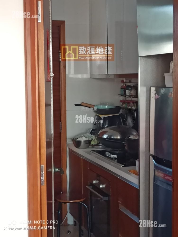 Primrose Hill Sell 3 Bedrooms 800 ft²