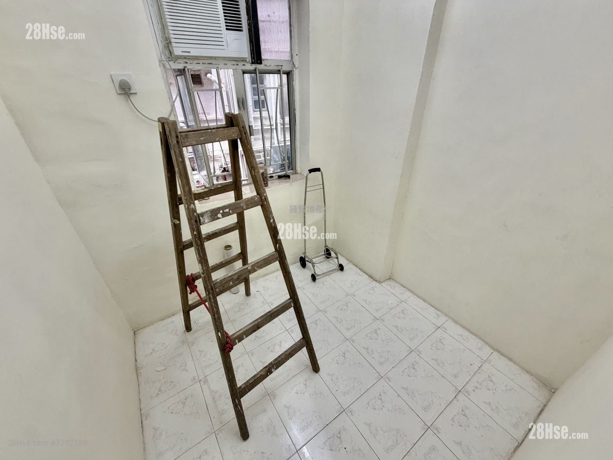 启新大厦 租盘 1 房 , 1 浴室 230 平方尺