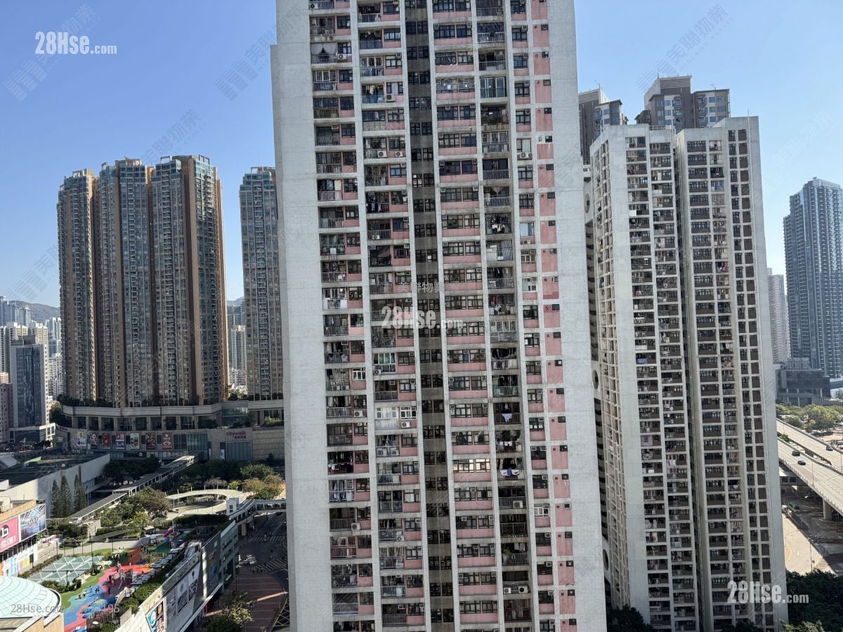 Clague Garden Estate Sell 1 Bedroom , 1 Bathroom 354 ft²