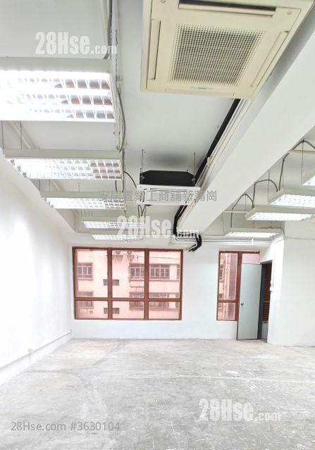 New Treasure Centre Rental 2 Bedrooms , 4 Toilets 769 ft²