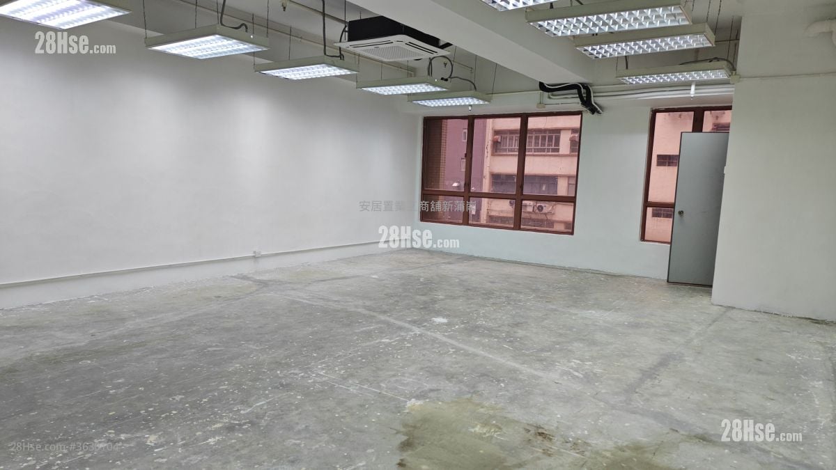 New Treasure Centre Rental 2 Bedrooms , 4 Toilets 769 ft²