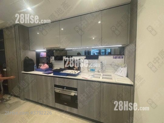 The Yoho Hub Sell 2 Bedrooms 464 ft²