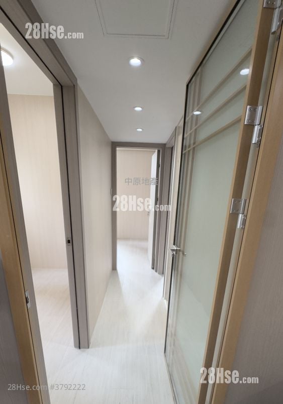 伟景花园 售盘 3 房 519 平方尺