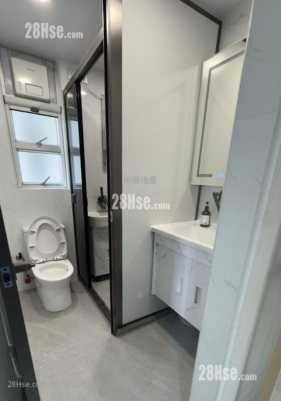 伟景花园 售盘 3 房 519 平方尺