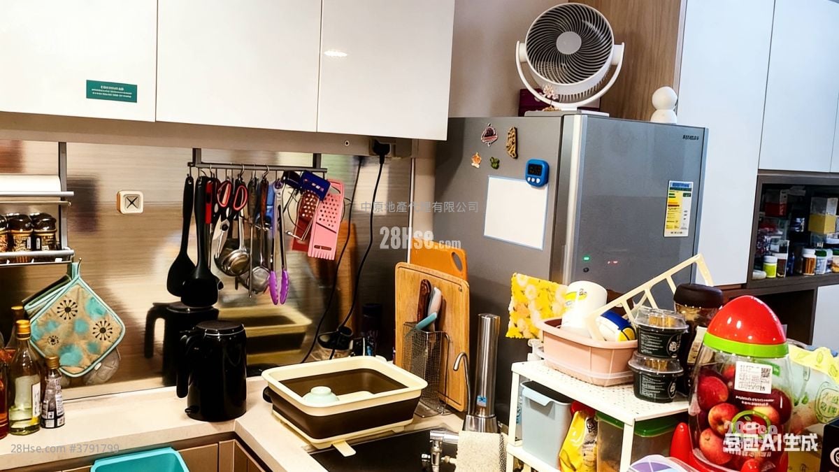 Seaside Sonata Sell 2 Bedrooms 505 ft²