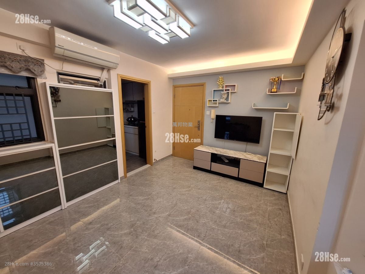 Lagoon Court Rental 2 Bedrooms , 1 Bathroom 403 ft²