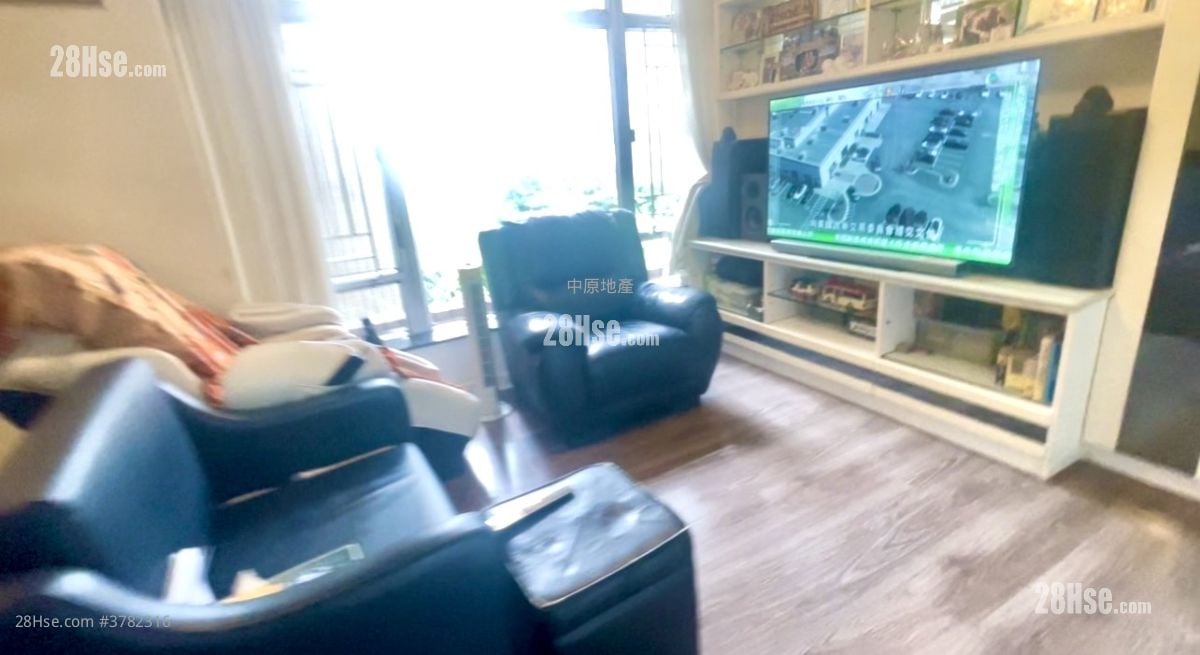 Harbour Heights Sell 2 Bedrooms , 1 Bathroom 626 ft²