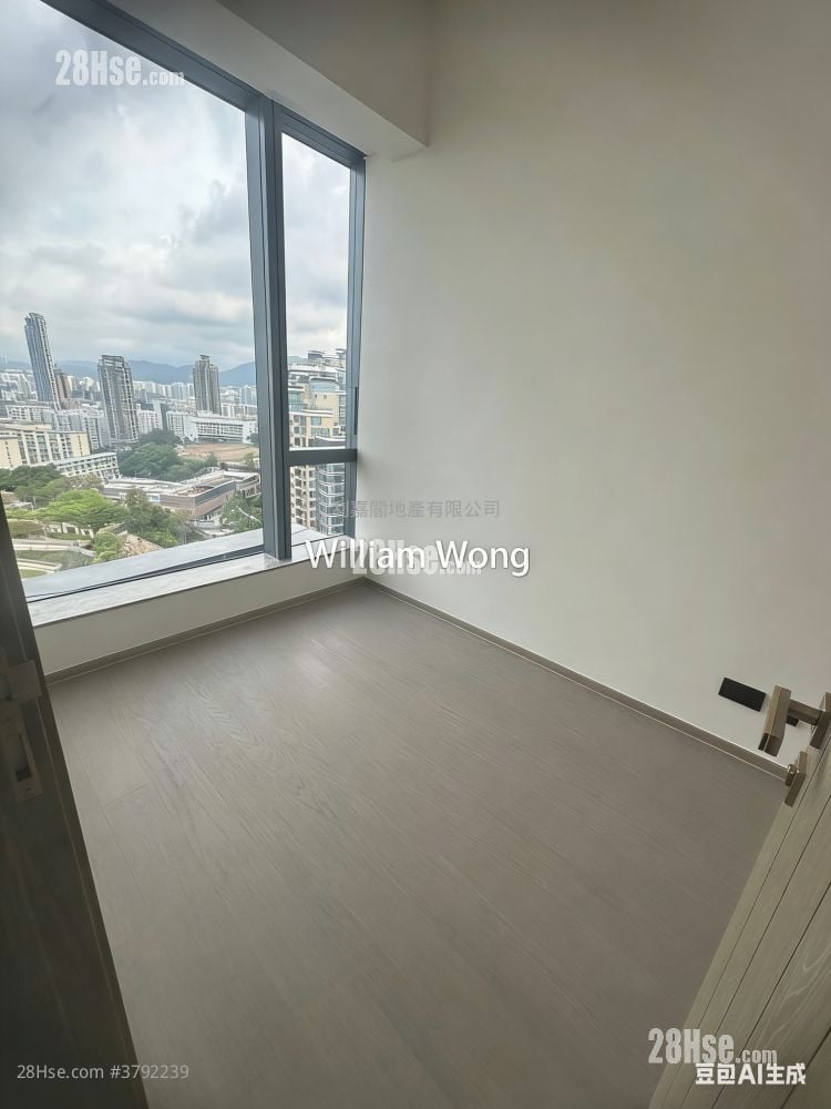 In One Rental 2 Bedrooms , 1 Bathroom 425 ft²