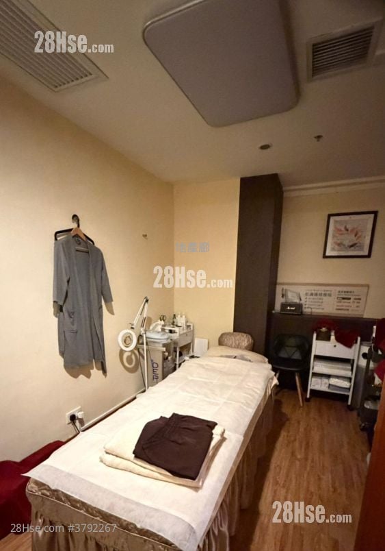 Causeway Bay Rental 2 Bedrooms , 2 Toilets