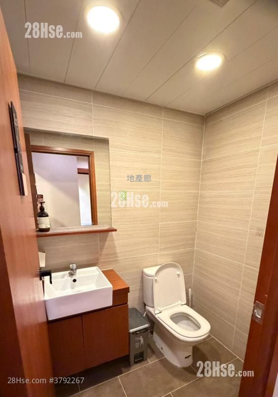 Causeway Bay Rental 2 Bedrooms , 2 Toilets