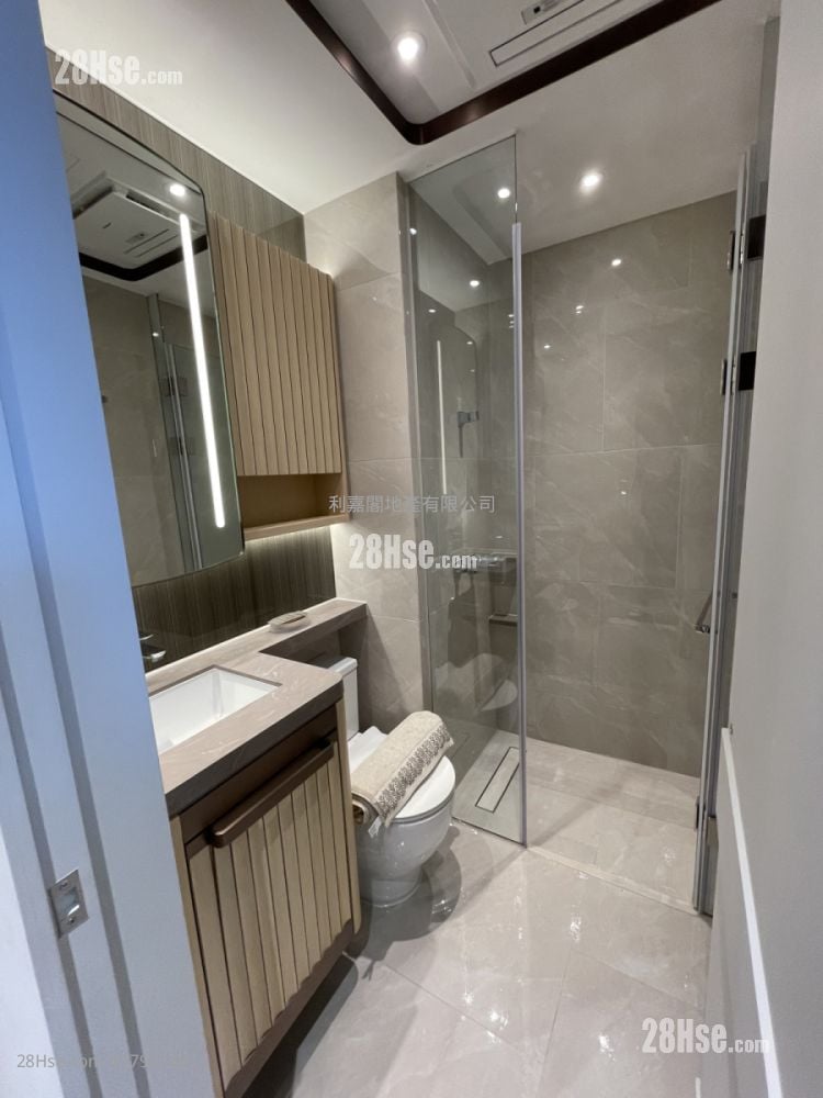 Manor Hill Rental 288 ft²