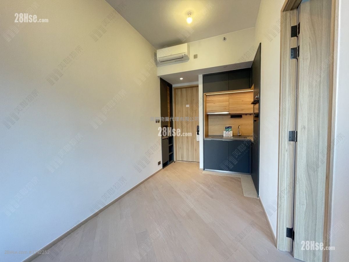 连方 售盘 1 房 290 平方尺