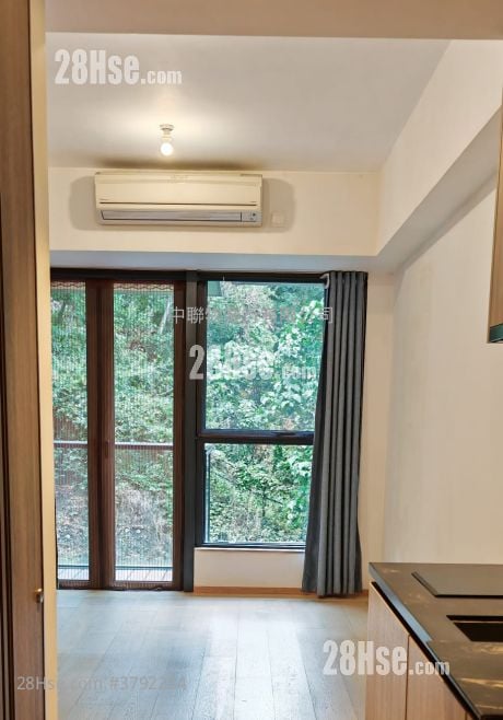 The Met. Acappella Sell Studio , 1 Bathroom 254 ft²