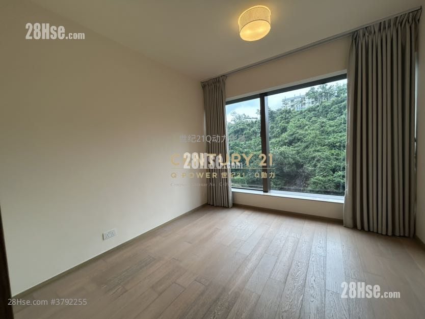 香岛 租盘 4 房 , 3 浴室 1,188 平方尺