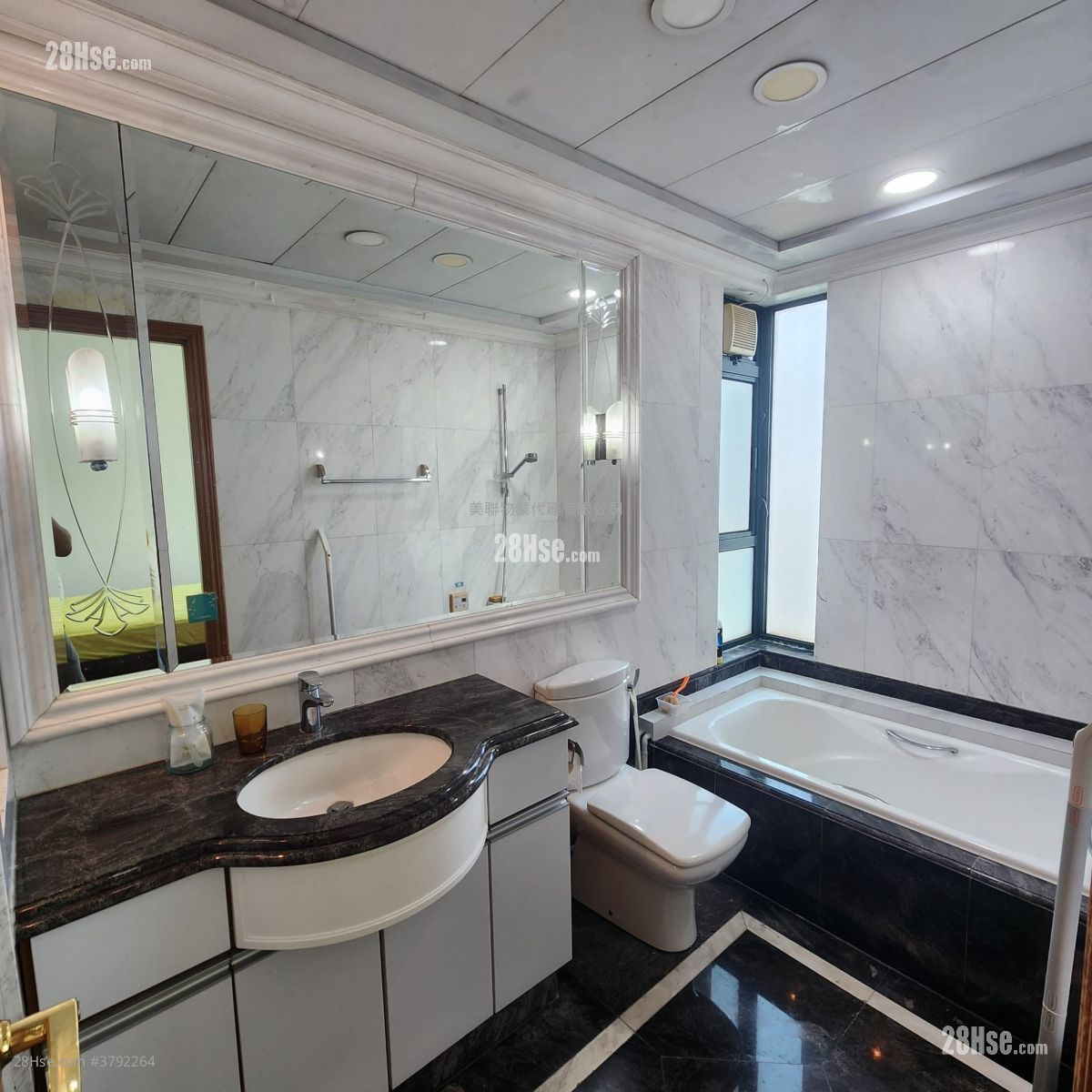 Ellery Terrace Sell 3 Bedrooms 913 ft²