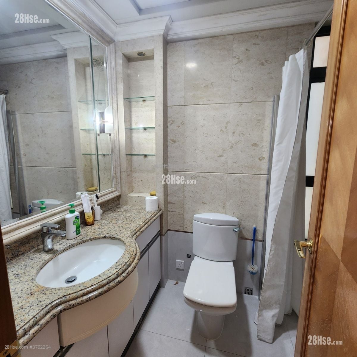 Ellery Terrace Sell 3 Bedrooms 913 ft²