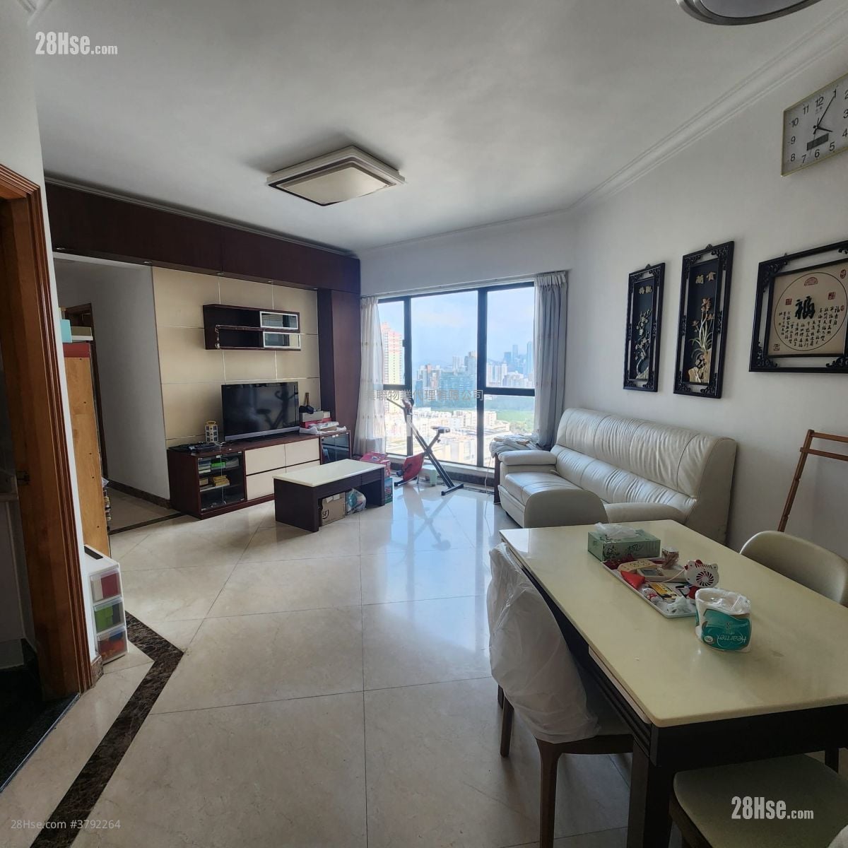 Ellery Terrace Sell 3 Bedrooms 913 ft²