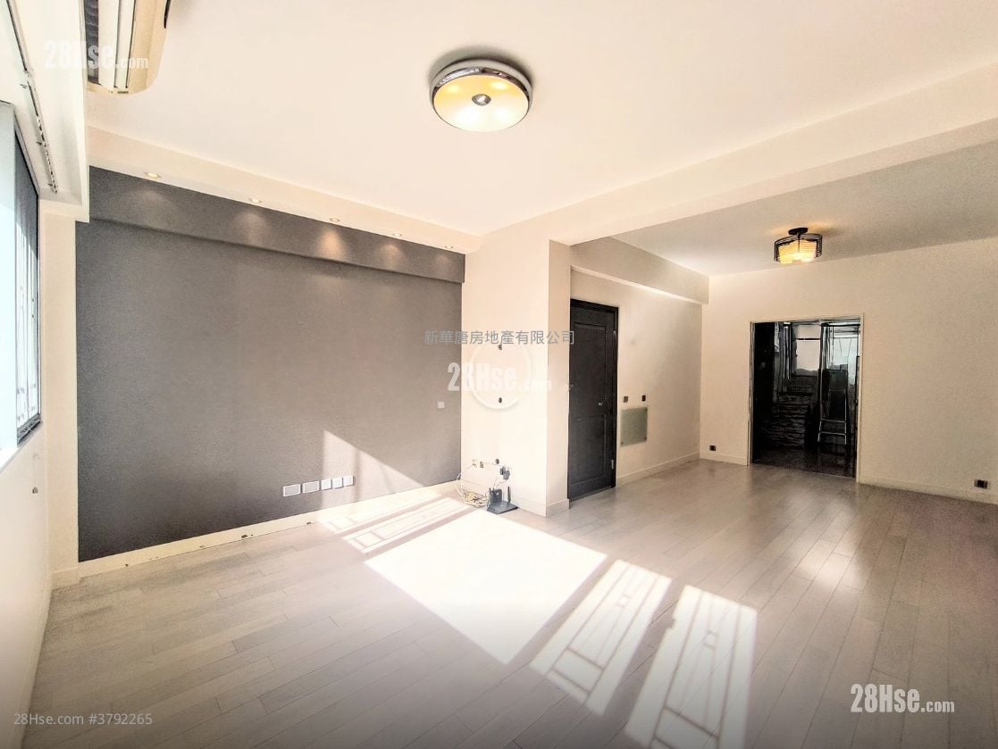 新丽阁 租盘 3 房 , 2 浴室 811 平方尺