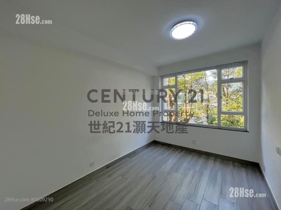 Forest Hill Rental 3 Bedrooms , 2 Bathrooms 1,551 ft²