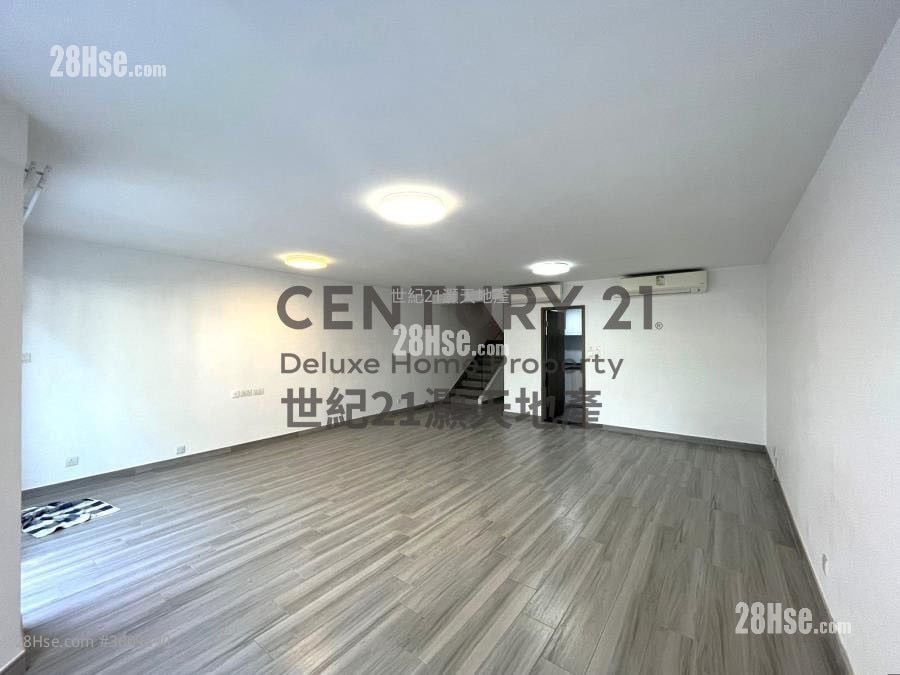 Forest Hill Rental 3 Bedrooms , 2 Bathrooms 1,551 ft²