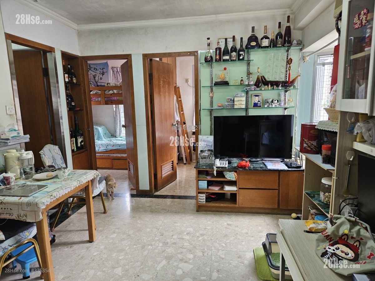 海华苑 售盘 2 房 , 1 浴室 343 平方尺