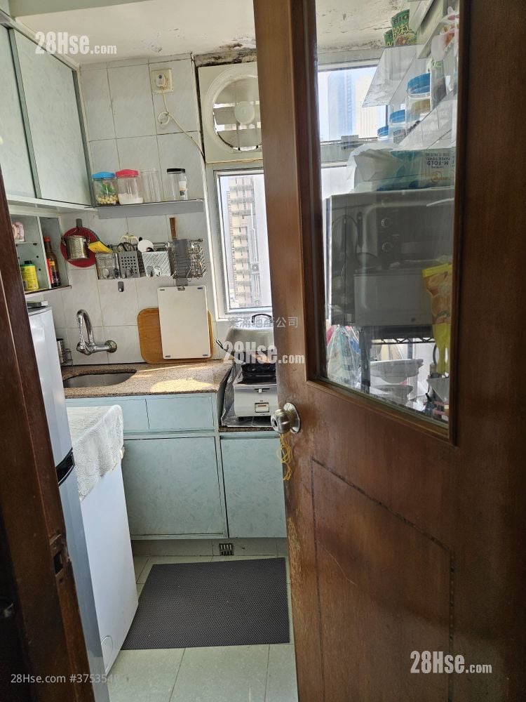 海华苑 售盘 2 房 , 1 浴室 343 平方尺