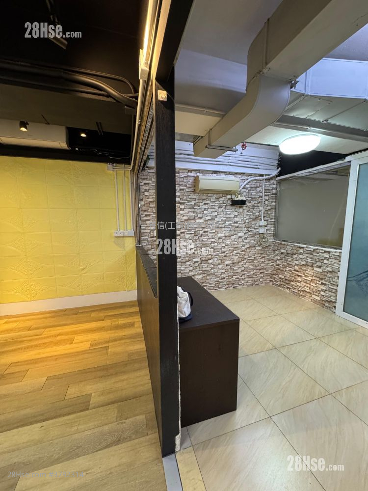 Elite Industrial Centre Rental 1 Bedroom , 1 Toilet