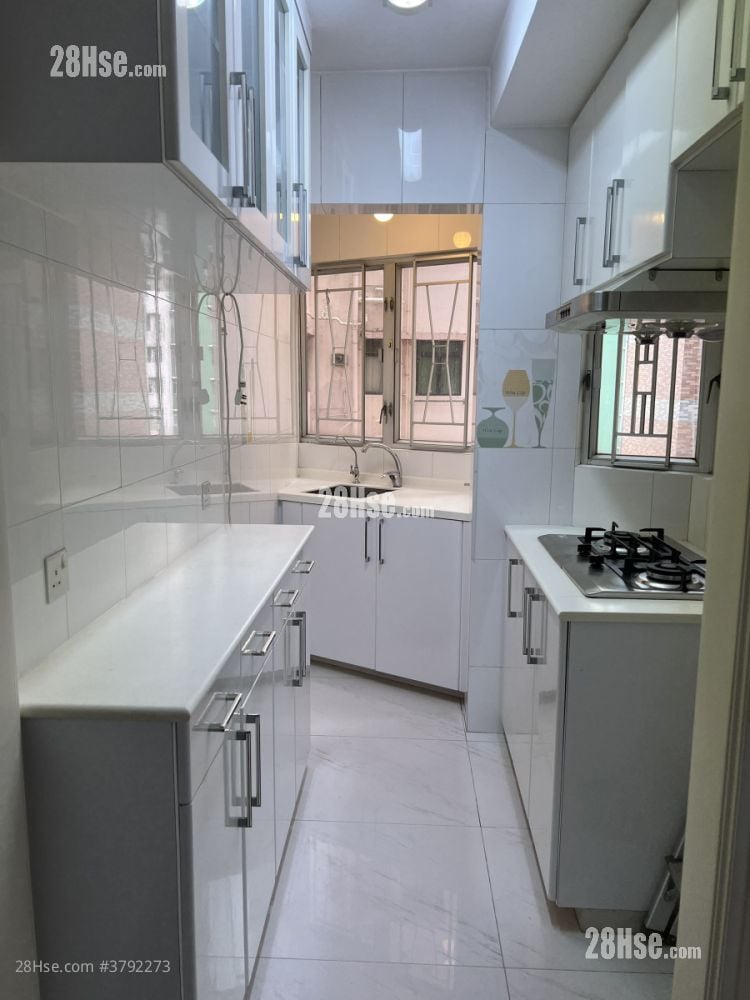 得利阁 租盘 445 平方尺