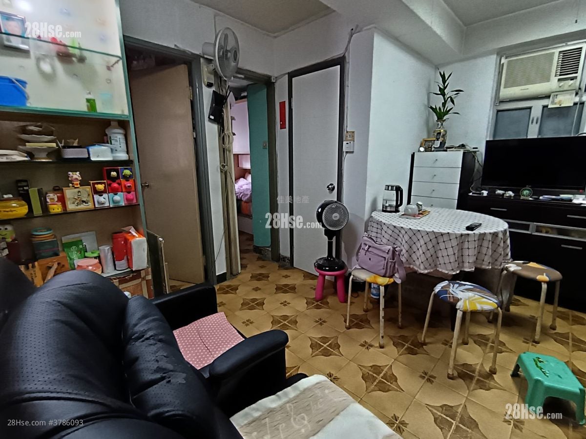 华景大厦 售盘 2 房 , 1 浴室 311 平方尺