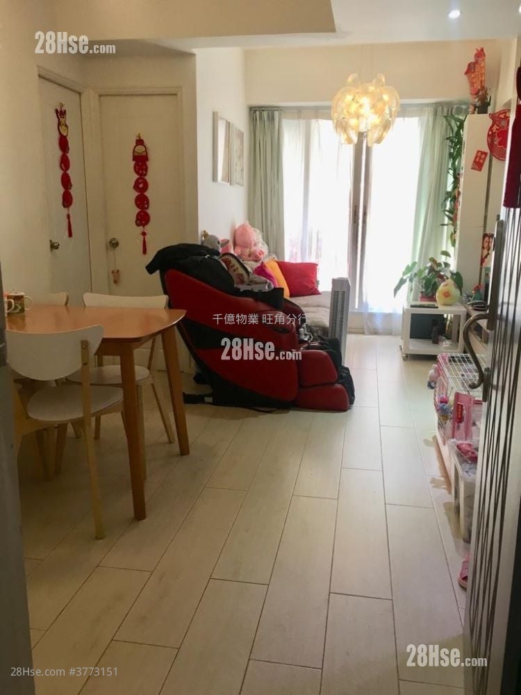 Kui Shing Building Sell 2 Bedrooms 352 ft²