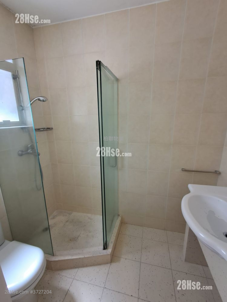 秀竹园道8号 租盘 3 房 , 3 浴室 1,026 平方尺