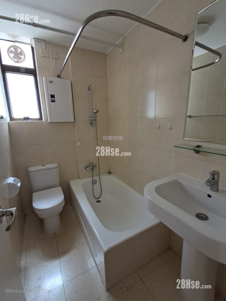 秀竹园道8号 租盘 3 房 , 3 浴室 1,026 平方尺