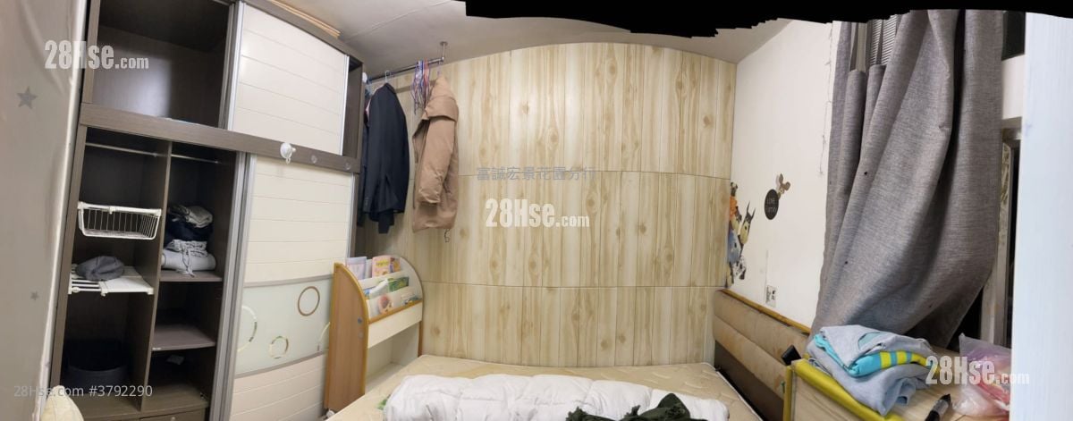 King Lai Court Sell 2 Bedrooms , 1 Bathroom 401 ft²